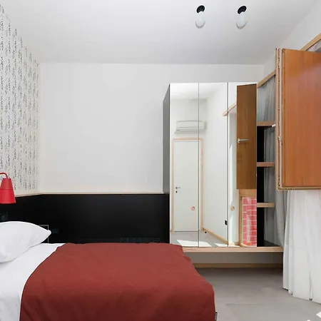 Apartmán With Pool In Rovinj-istrien 42582